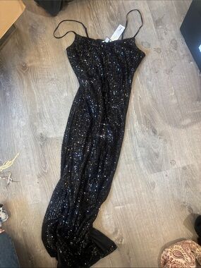 NWT bb Dakota Steve Madden Black Sequin Spaghetti Strap Evening Gown